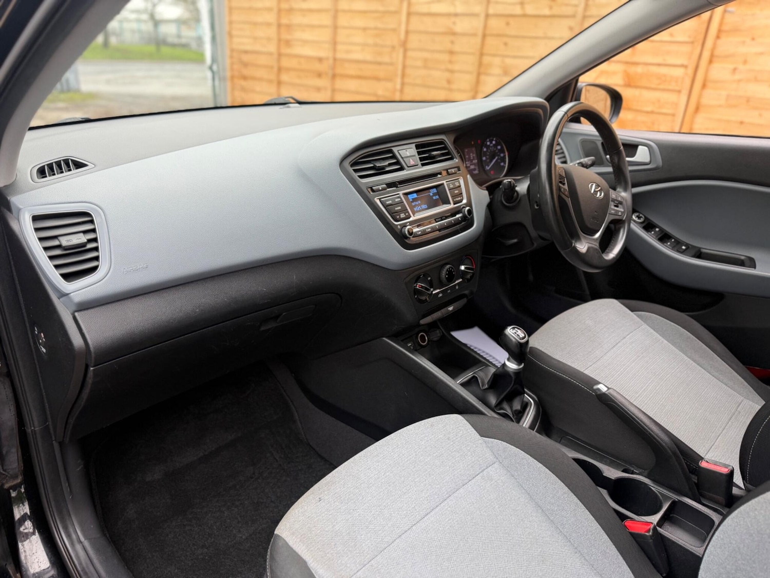 Used Hyundai i20 2015 for sale - 76735334: Photo 19