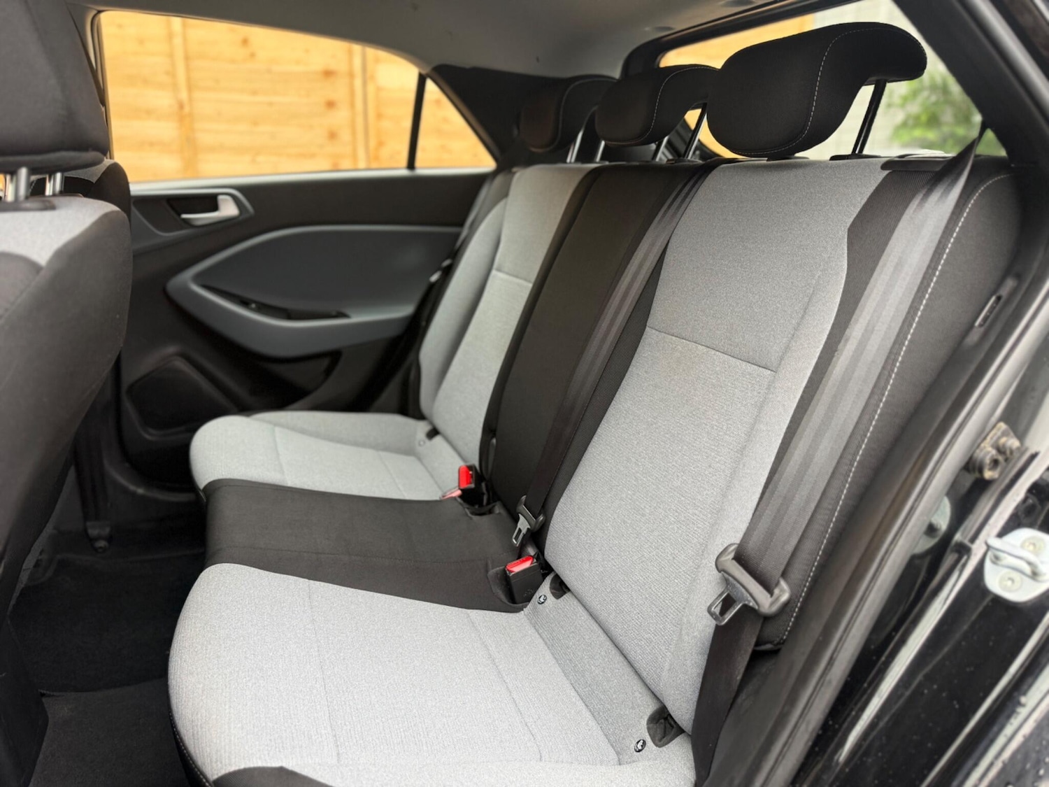 Used Hyundai i20 2015 for sale - 76735334: Photo 21