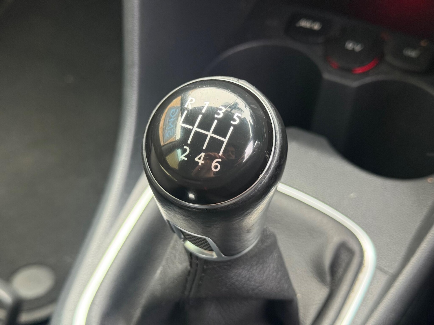 Used Volkswagen Polo 2015 for sale - 76865450: Photo 22