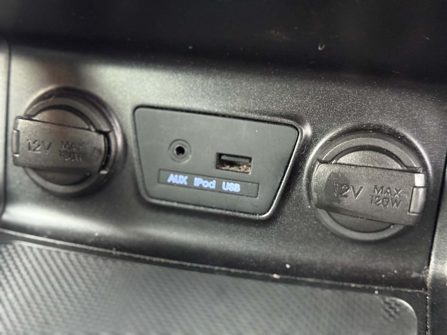 Used Hyundai Ix35 2014 for sale - 76823864: Photo 32