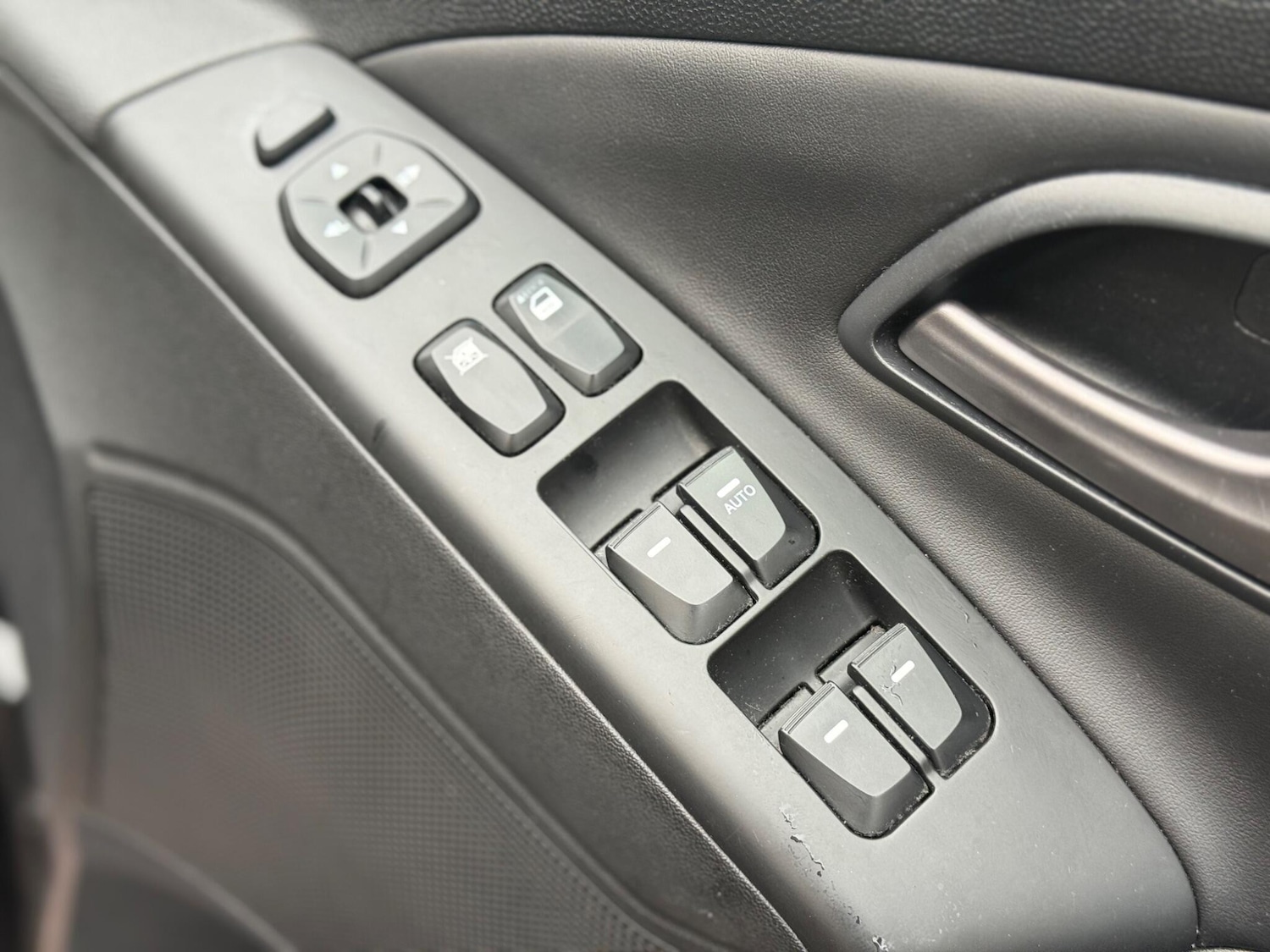 Used Hyundai Ix35 2014 for sale - 76823864: Photo 36