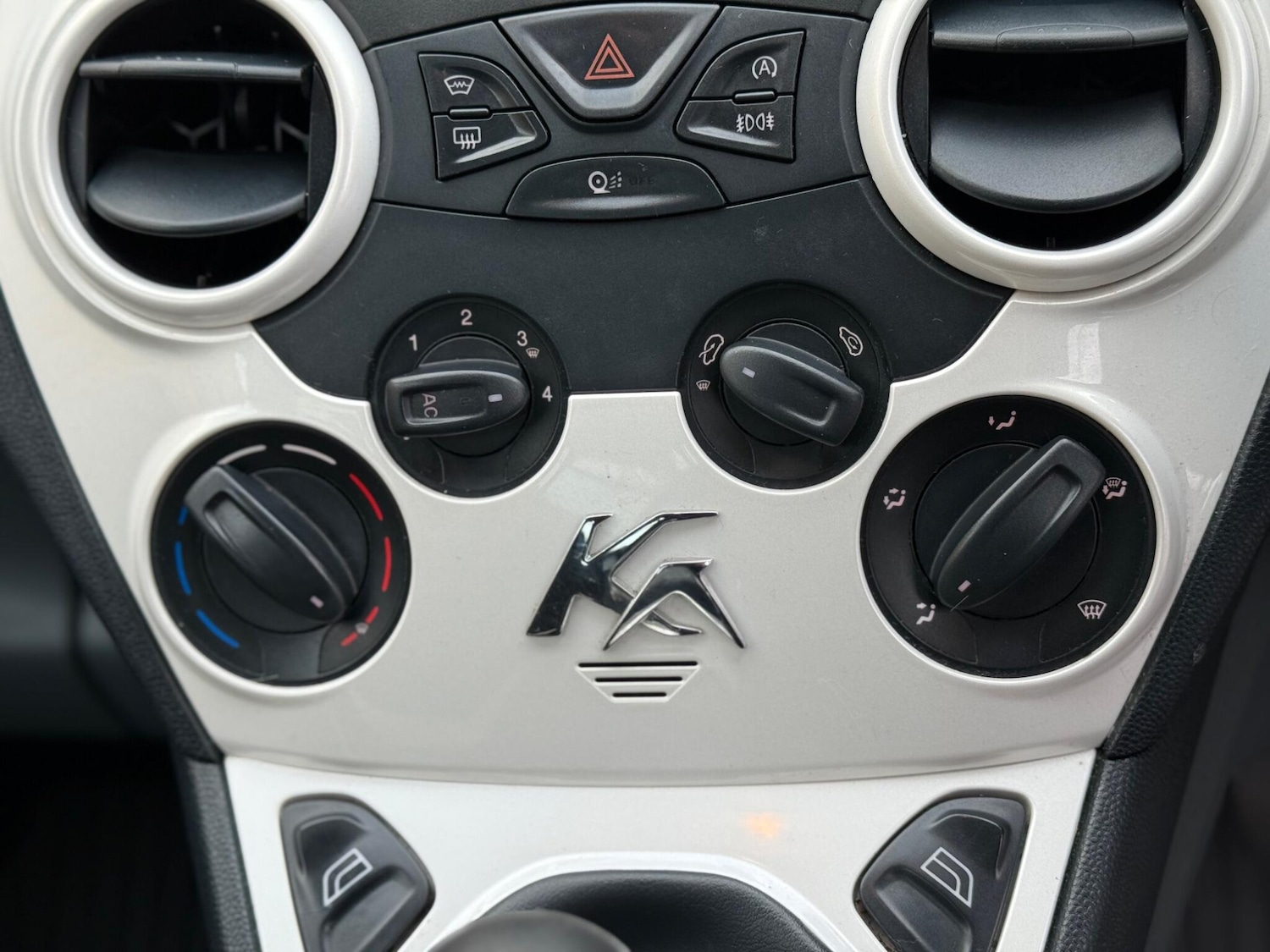 Used Ford Ka for sale - 76728986: Photo 25