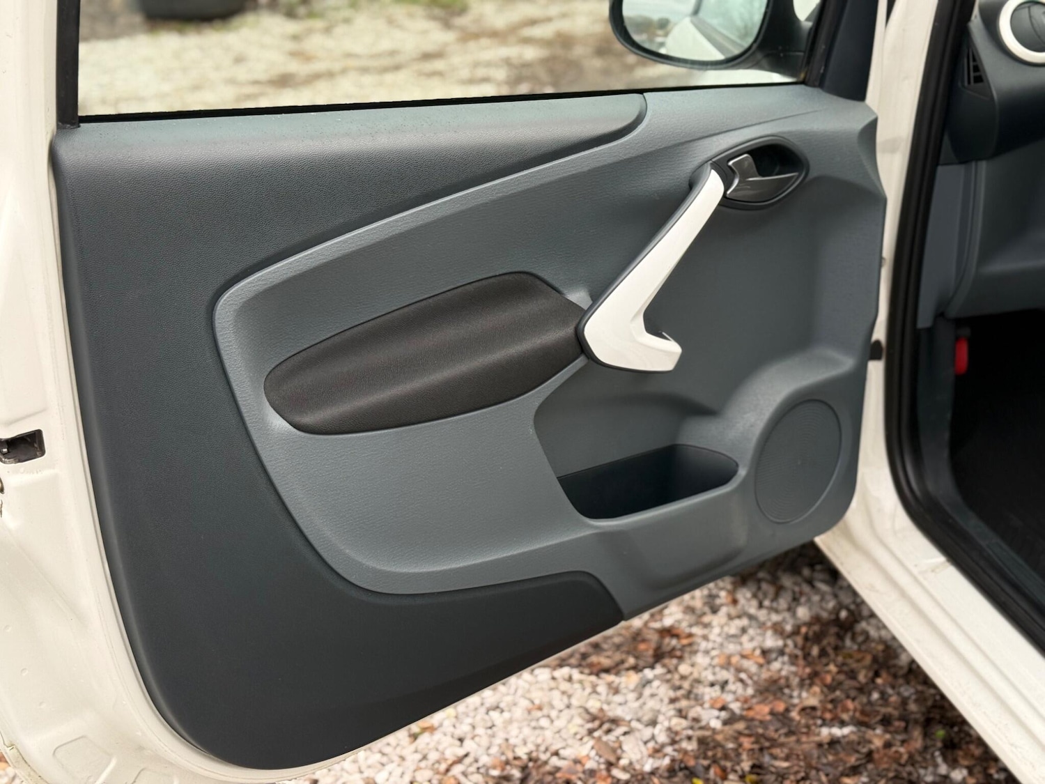 Used Ford Ka for sale - 76728986: Photo 26