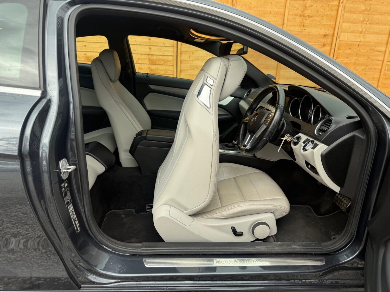 Used Mercedes-Benz C Class 2013 for sale - 76731135: Photo 18