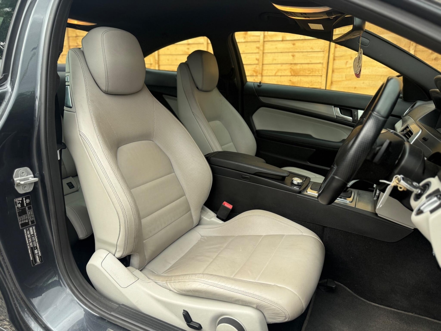 Used Mercedes-Benz C Class 2013 for sale - 76731135: Photo 19