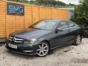 Used Mercedes-Benz C Class 2013 for sale - 76731135: Photo