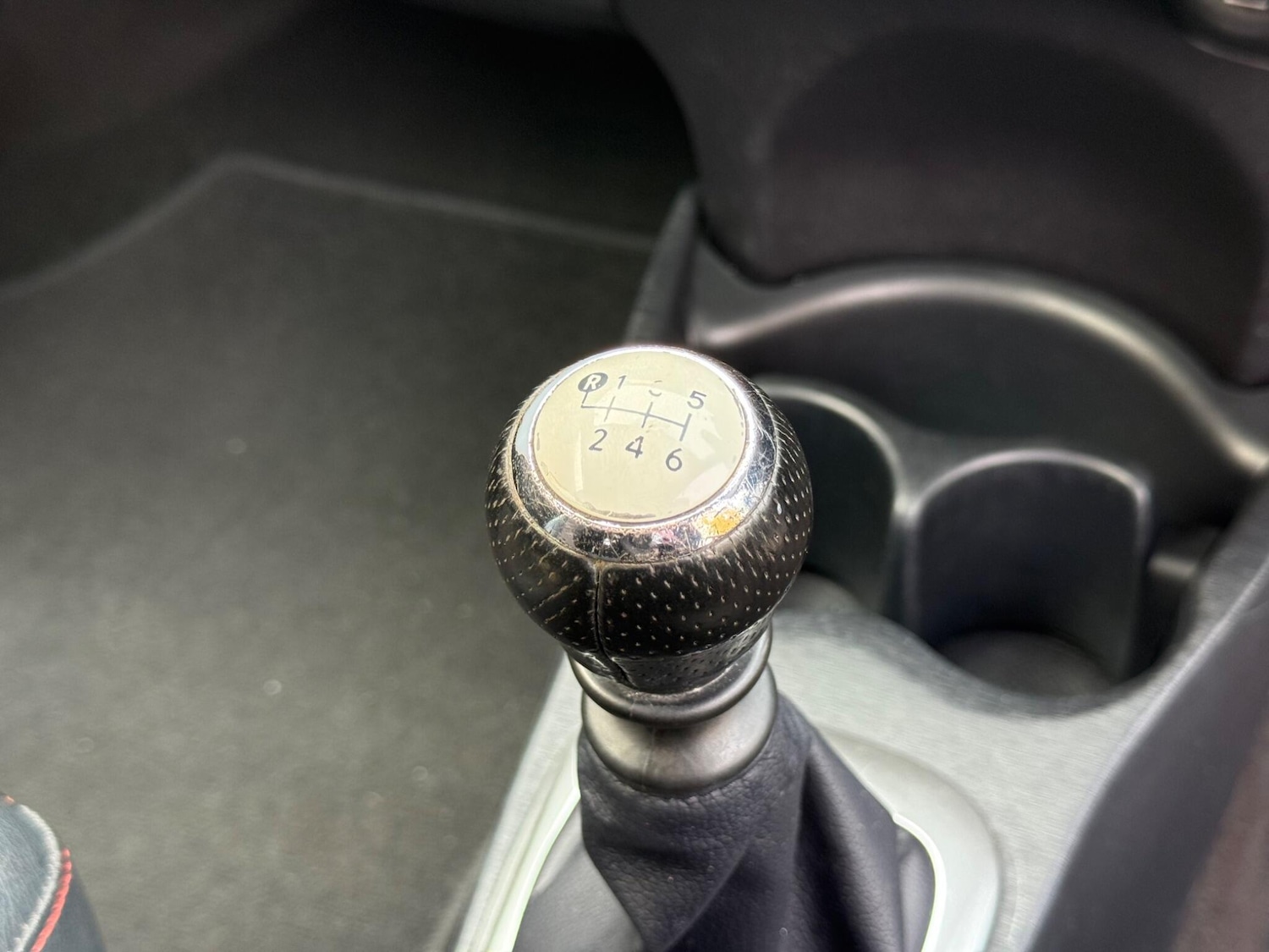 Used Toyota Yaris for sale - 76728985: Photo 11