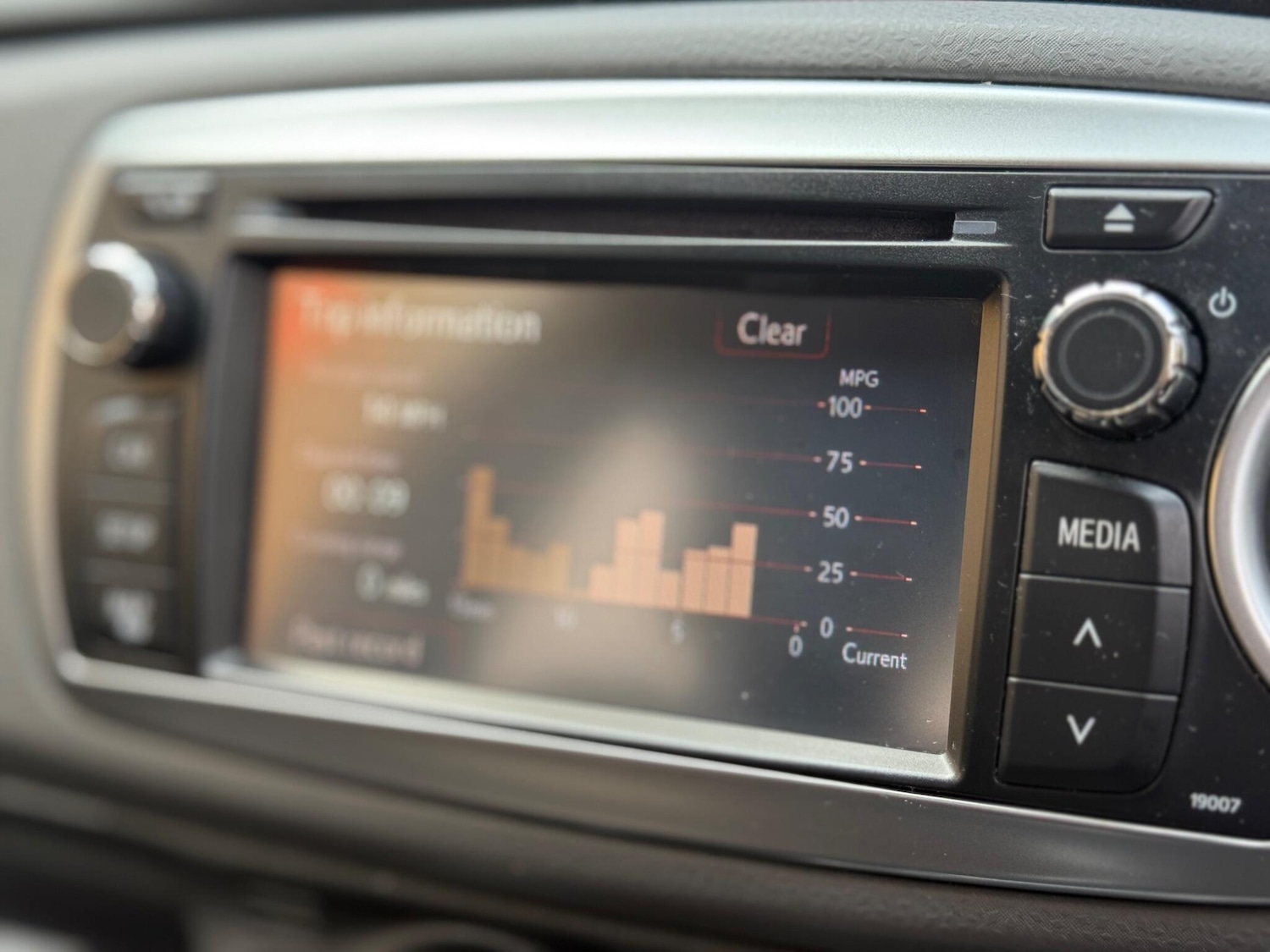 Used Toyota Yaris for sale - 76728985: Photo 24