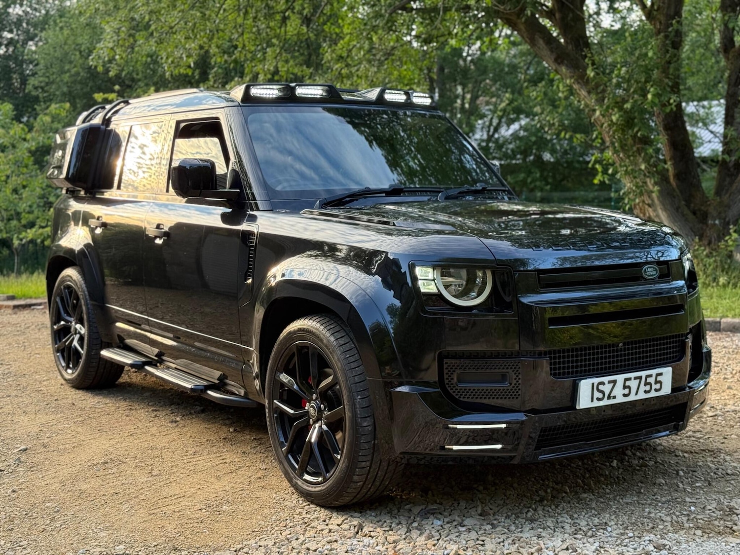 Used Land Rover Defender 110 for sale - 76727884: Photo 12