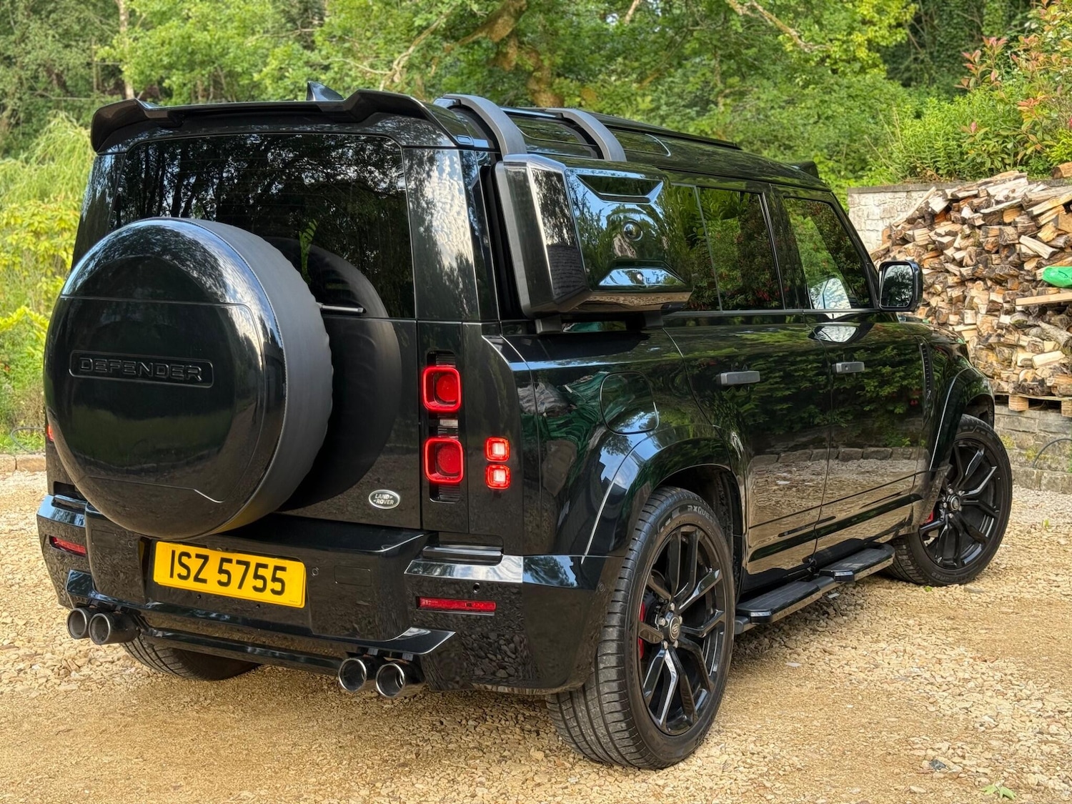 Used Land Rover Defender 110 for sale - 76727884: Photo 23