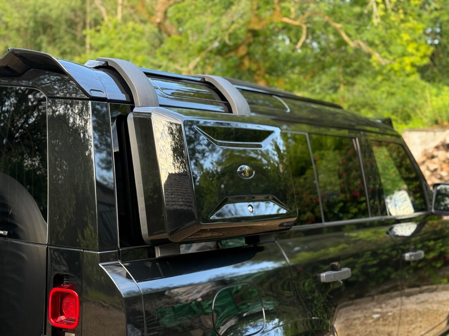 Used Land Rover Defender 110 for sale - 76727884: Photo 24