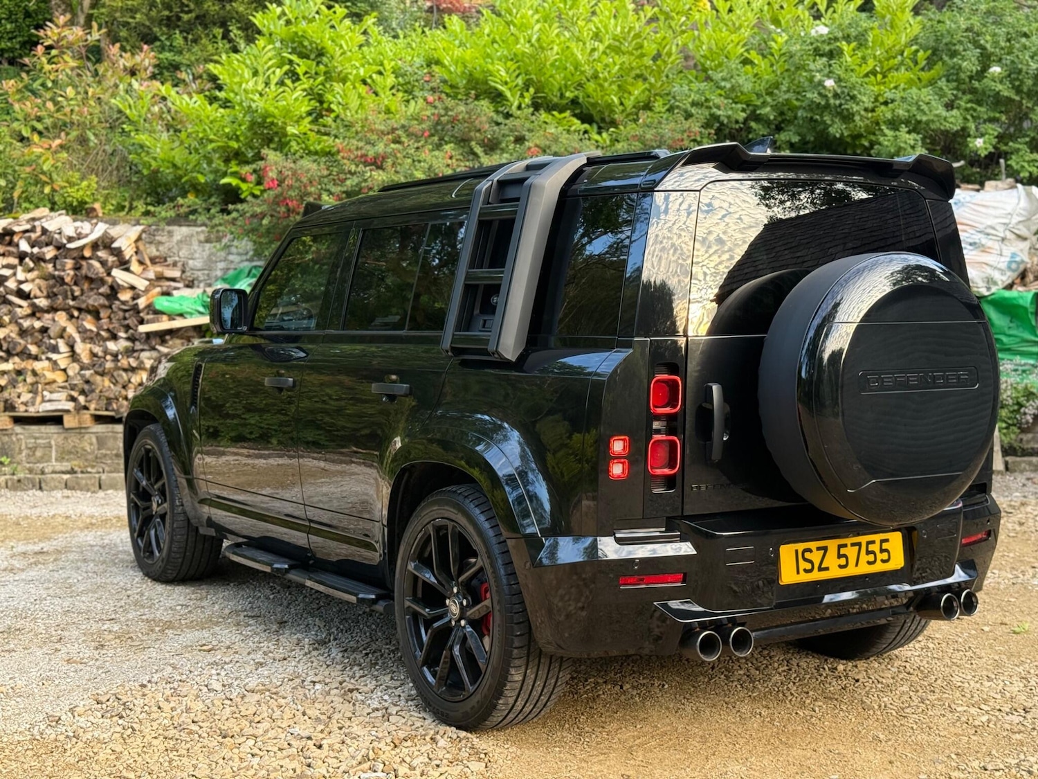 Used Land Rover Defender 110 for sale - 76727884: Photo 33