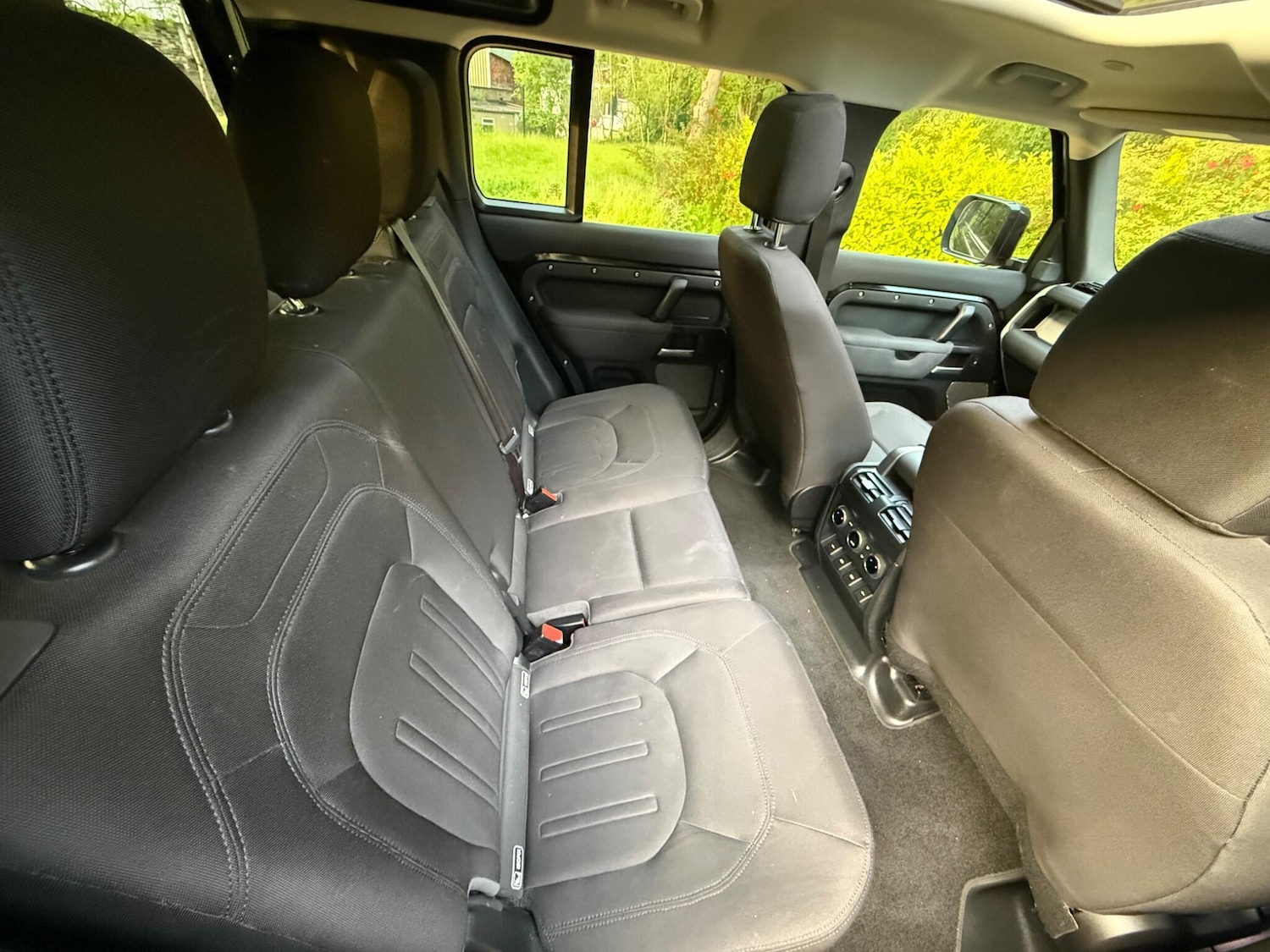 Used Land Rover Defender 110 for sale - 76727884: Photo 47