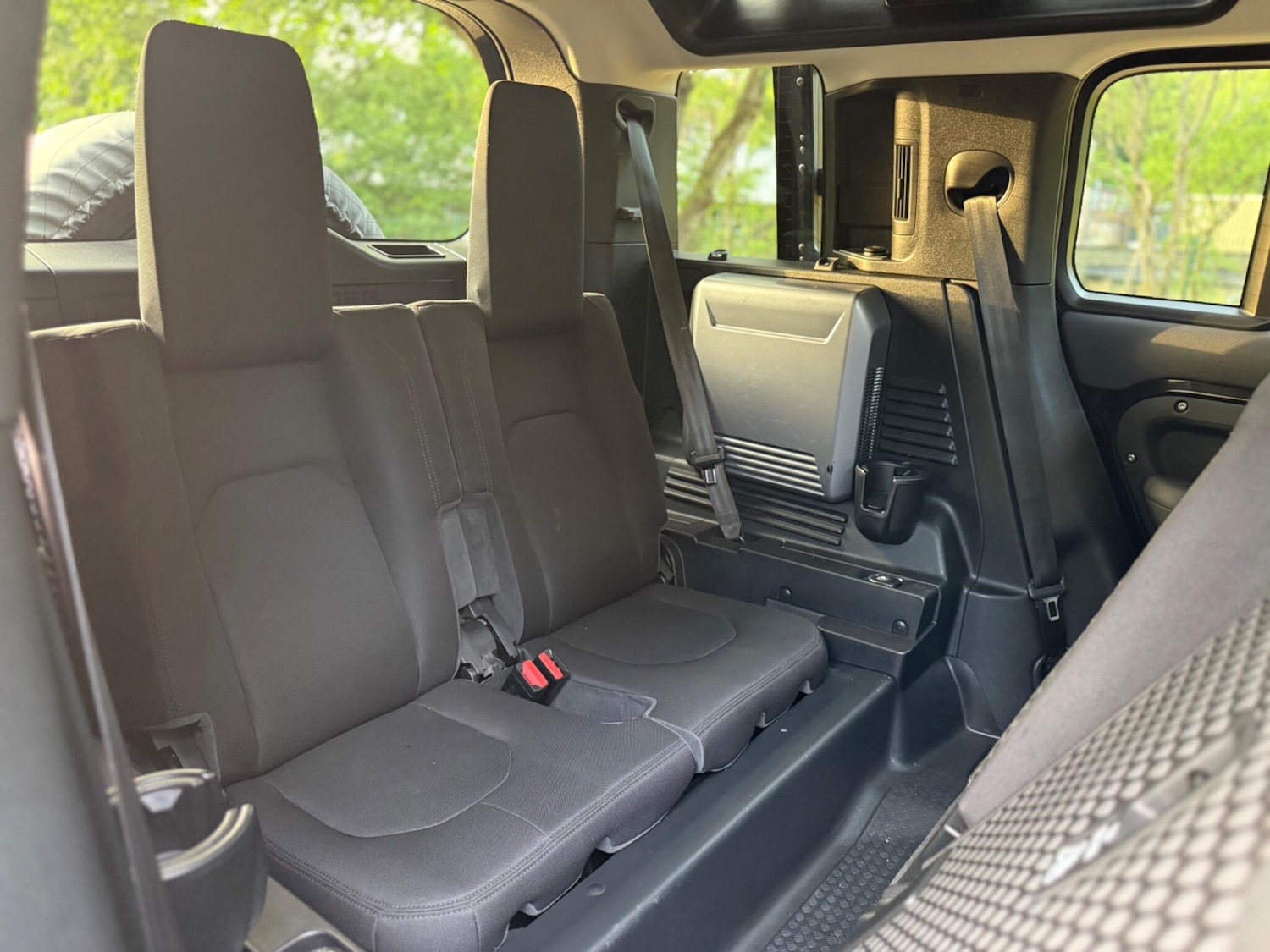 Used Land Rover Defender 110 for sale - 76727884: Photo 55