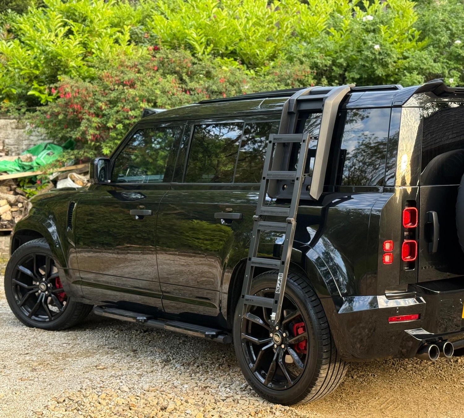 Used Land Rover Defender 110 for sale - 76727884: Photo 61