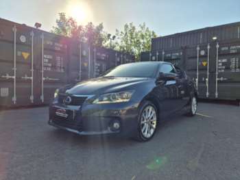 2011 (11) - 200h 1.8 SE-L 5dr CVT Auto