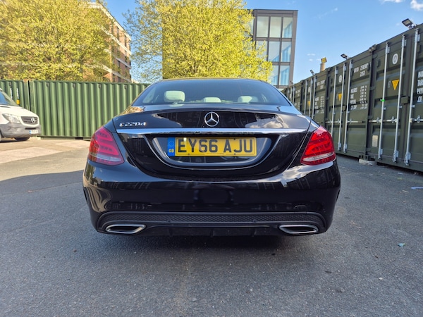 Used Mercedes-Benz C Class 2016 for sale - 74428526: Photo 10