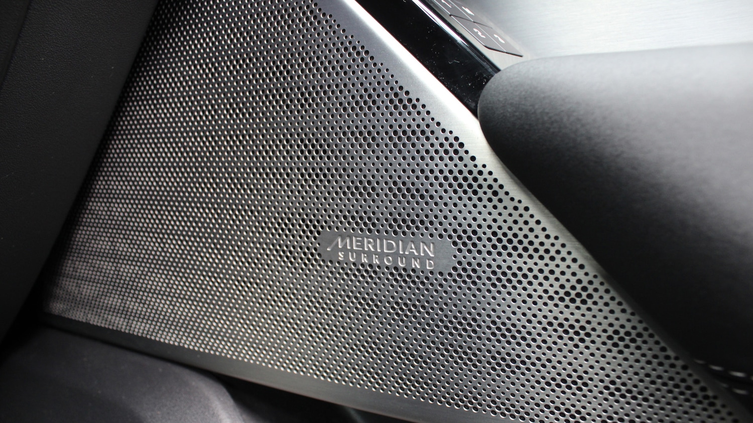 Used Land Rover Range Rover Velar 2022 for sale - 76372335: Photo 23
