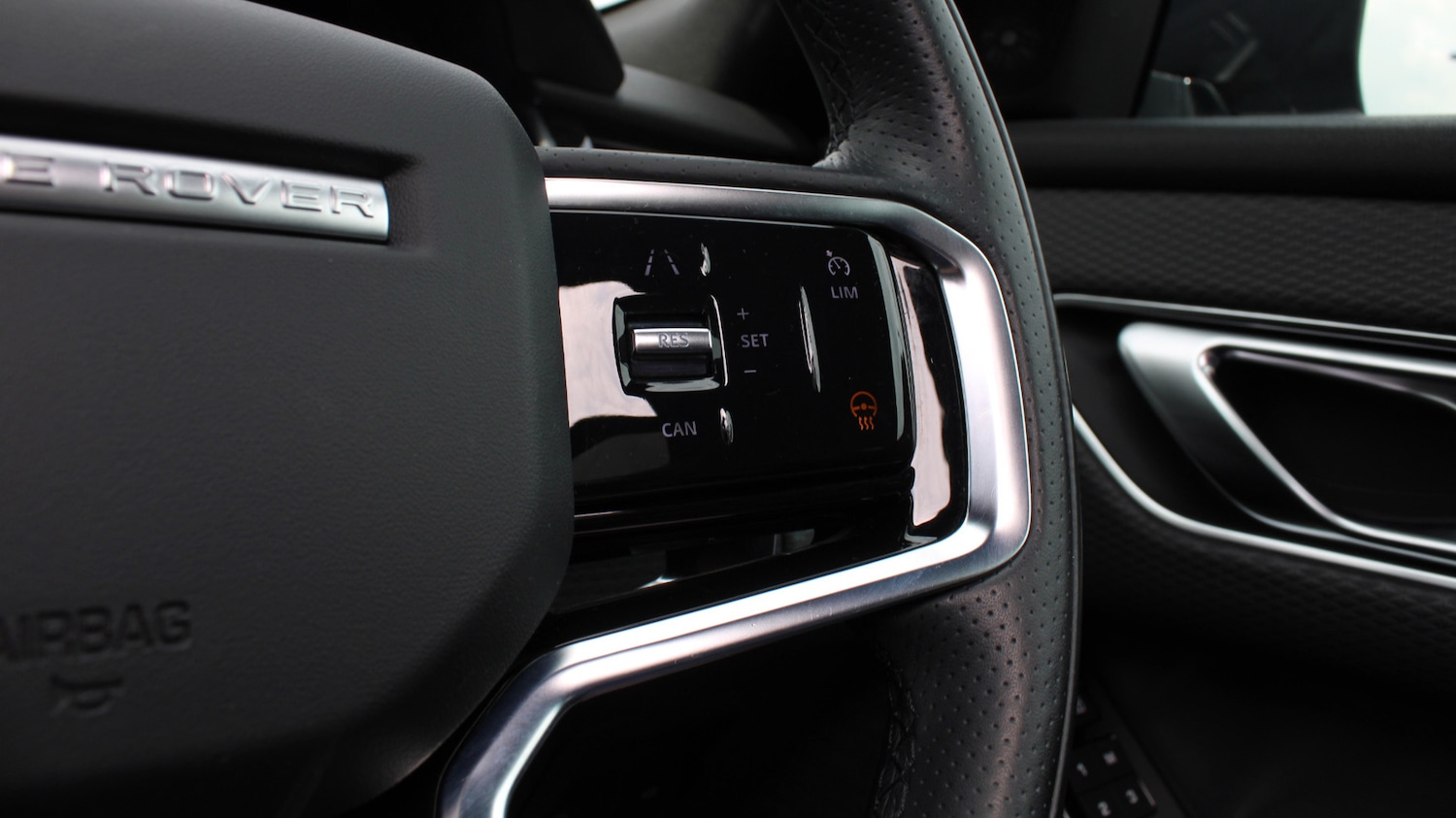 Used Land Rover Range Rover Velar 2022 for sale - 76372335: Photo 25
