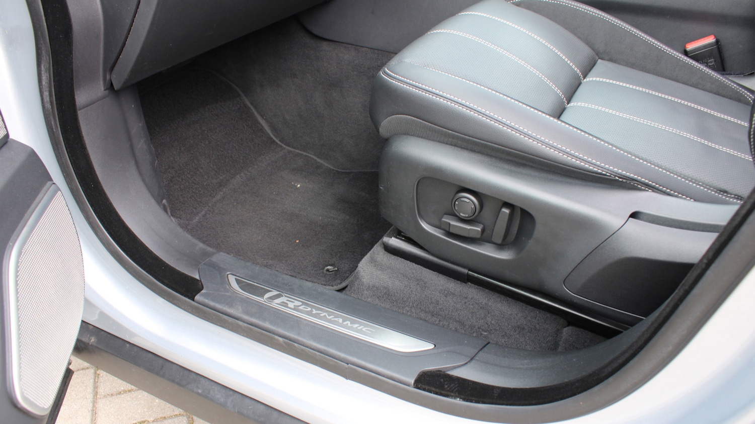 Used Land Rover Range Rover Velar 2022 for sale - 76372335: Photo 27