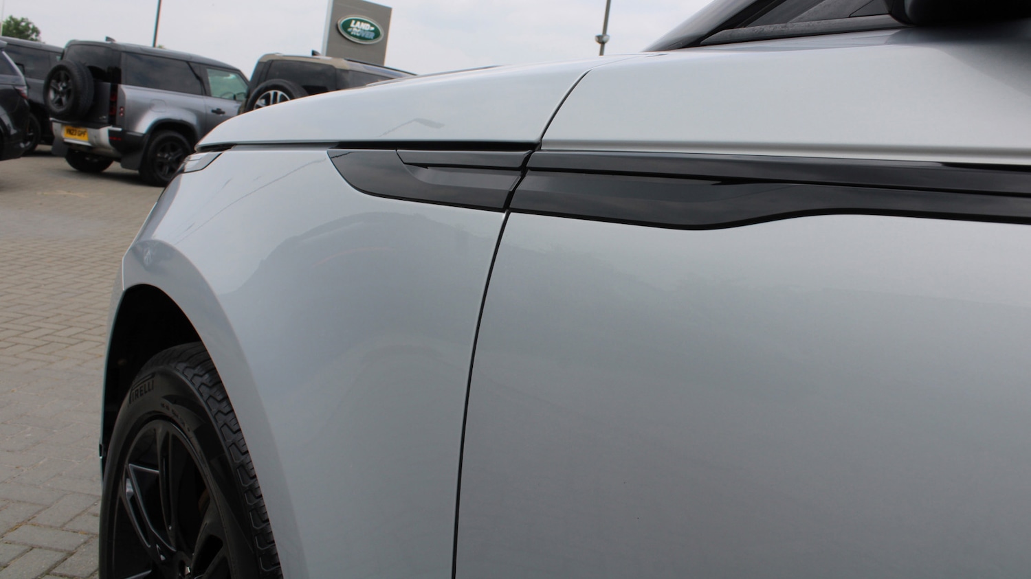 Used Land Rover Range Rover Velar 2022 for sale - 76372335: Photo 28