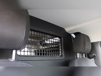 Used Land Rover Defender 90 2023 for sale - 76202324: Photo