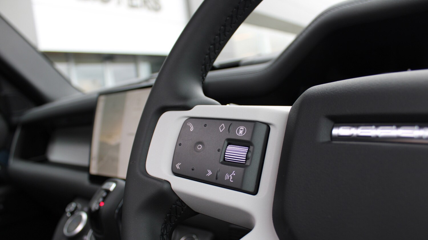 Used Land Rover Other 2025 for sale - 76261209: Photo 24