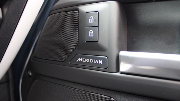 Used Land Rover Defender 2025 for sale - 76261209: Photo 27