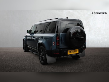 Used Land Rover Defender 2025 for sale - 76261209: Photo
