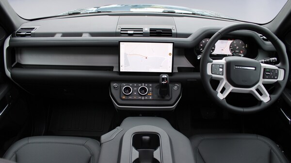 Used Land Rover Defender 2025 for sale - 76261209: Photo 9