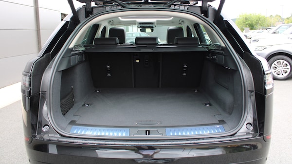 Used Land Rover Range Rover Velar 2025 for sale - 75340736: Photo 10