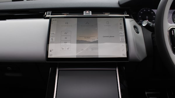 Used Land Rover Range Rover Velar 2025 for sale - 75340736: Photo 14