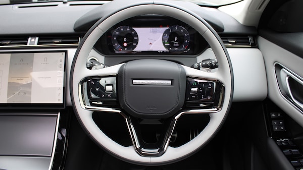 Used Land Rover Range Rover Velar 2025 for sale - 75340736: Photo 15