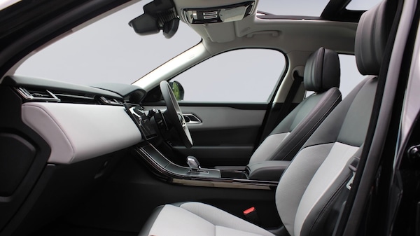 Used Land Rover Range Rover Velar 2025 for sale - 75340736: Photo 3