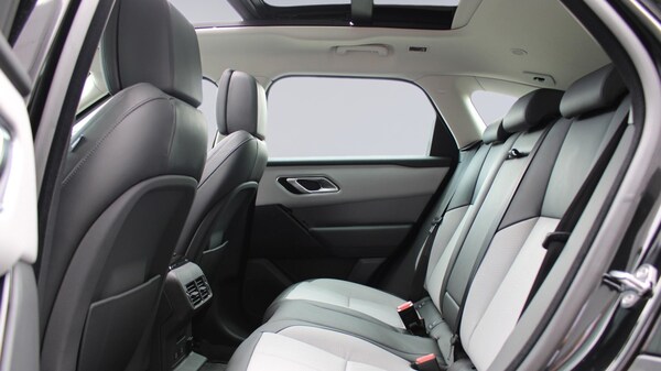 Used Land Rover Range Rover Velar 2025 for sale - 75340736: Photo 4