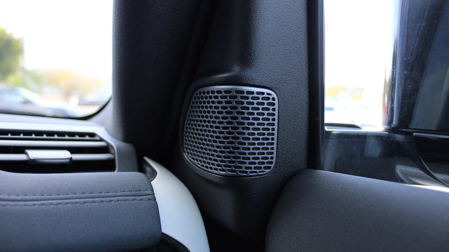 Used Land Rover Defender 90 2023 for sale - 76574664: Photo 22