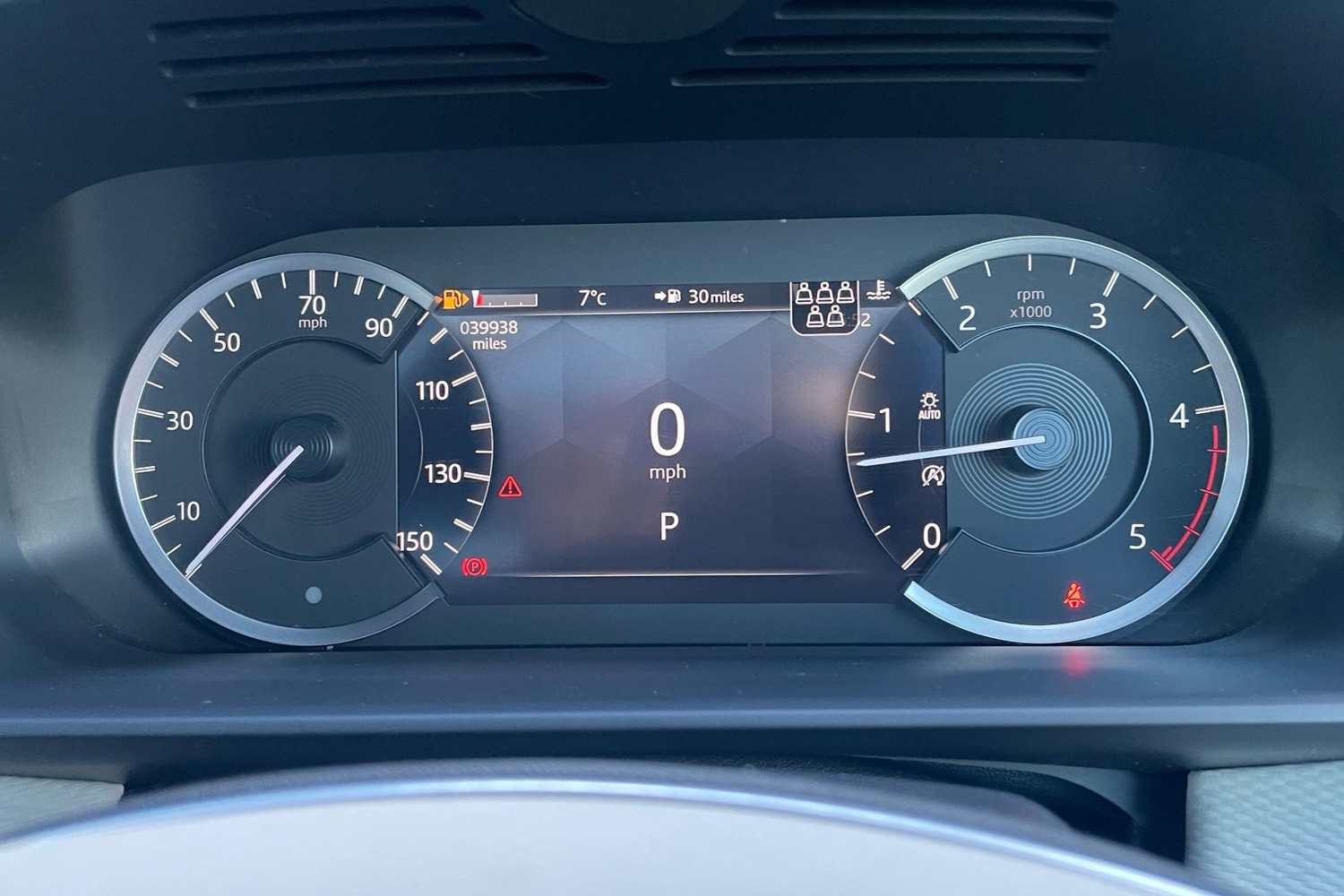 Used Land Rover Discovery 2023 for sale - 77893594: Photo 16