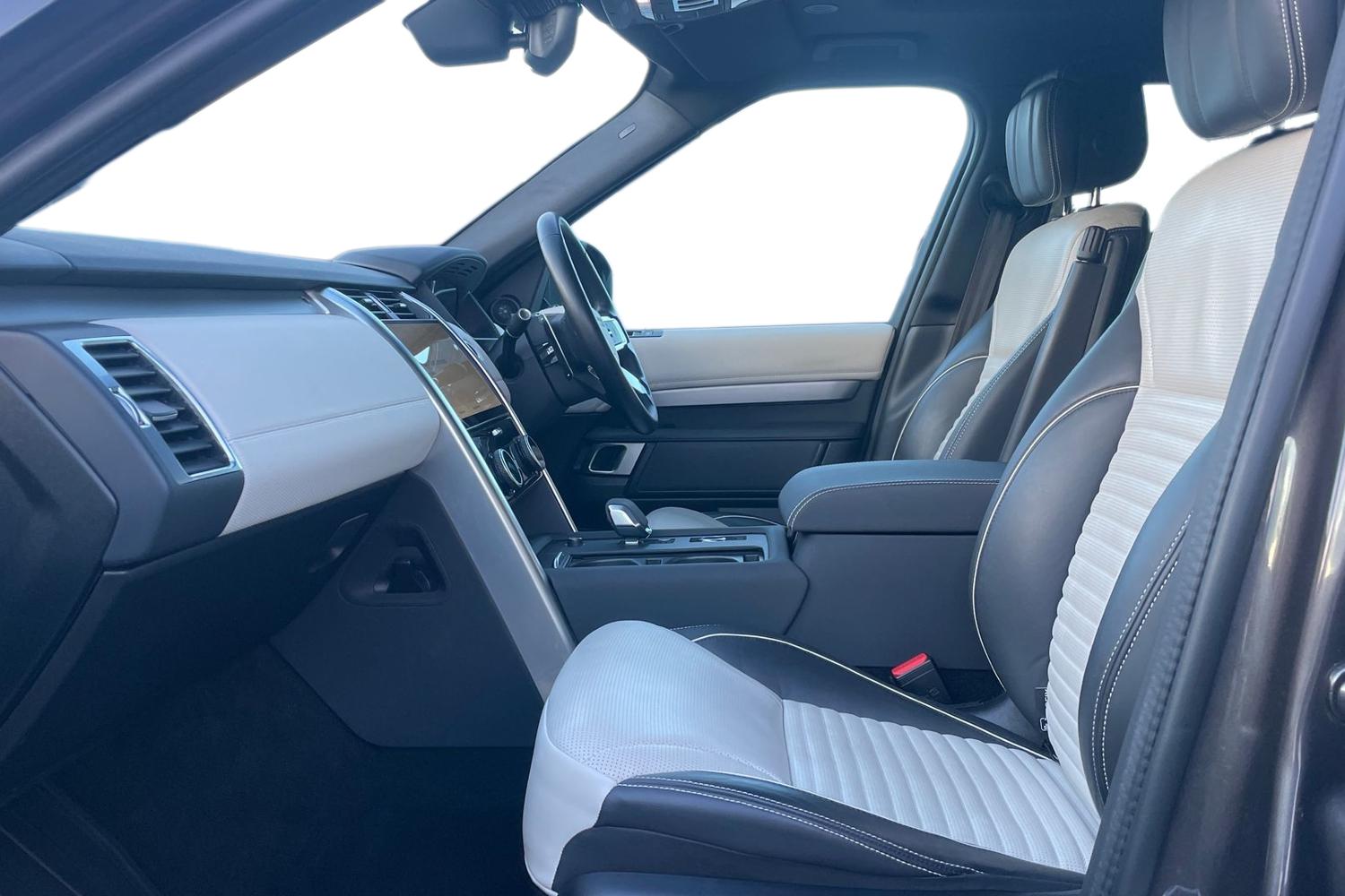 Used Land Rover Discovery 2023 for sale - 77893594: Photo 3