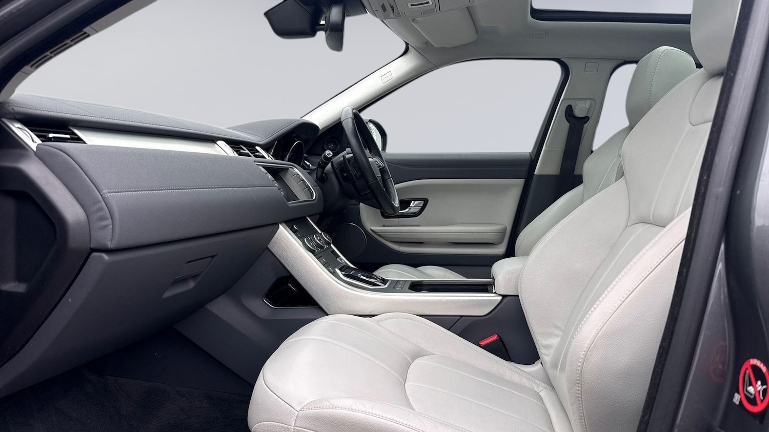 Used Land Rover Range Rover Evoque 2017 for sale - 77480016: Photo 3