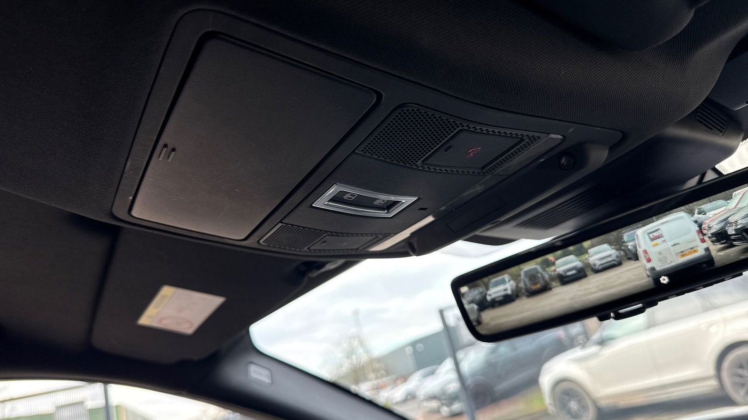 Used Land Rover Discovery Sport 2020 for sale - 77587976: Photo 22