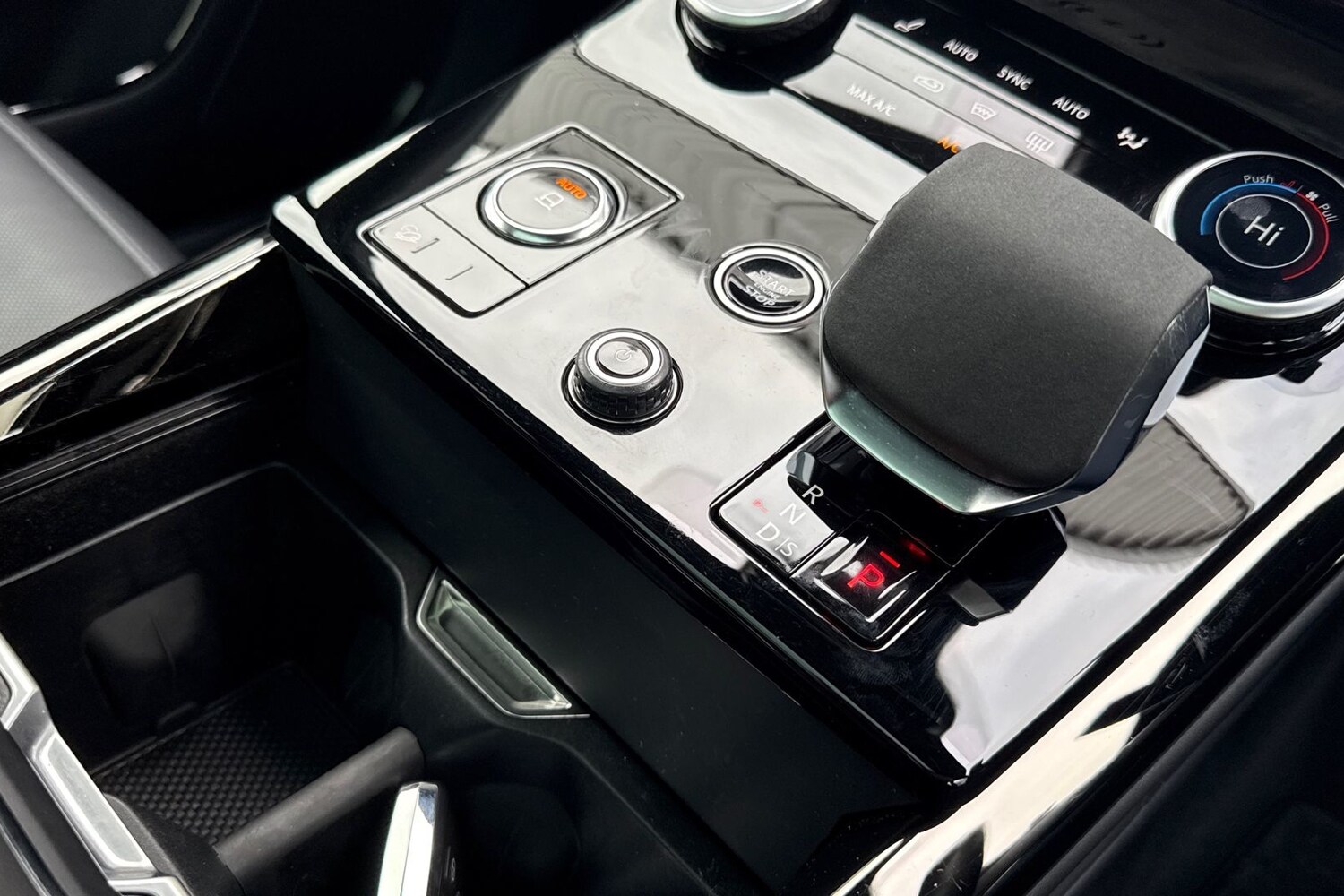 Used Land Rover Range Rover Sport 2023 for sale - 77268872: Photo 13