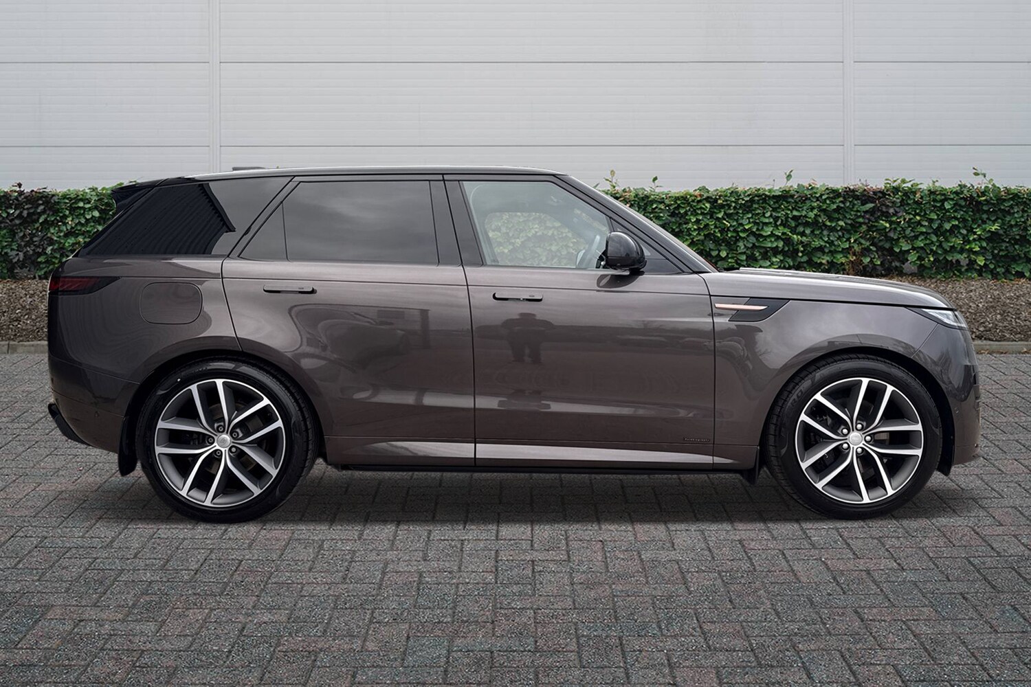 Used Land Rover Range Rover Sport 2023 for sale - 77268872: Photo 5