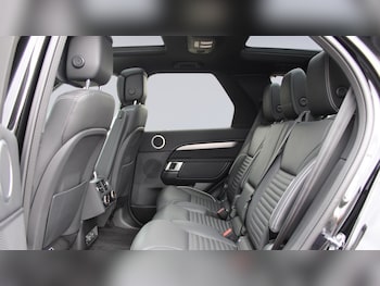 Used Land Rover Discovery 2023 for sale - 75234192: Photo