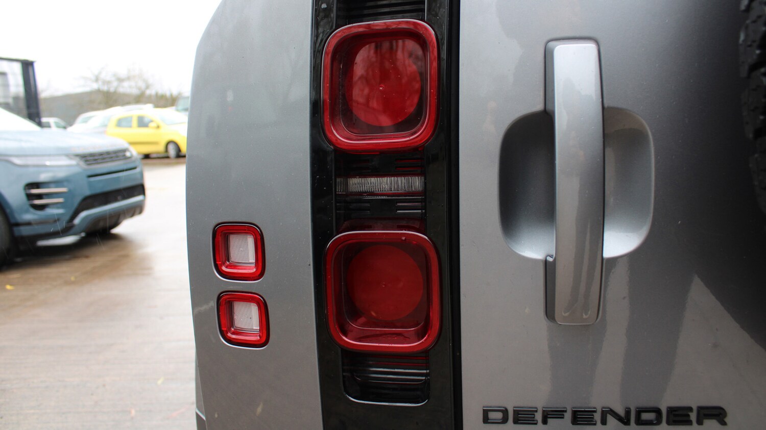 Used Land Rover Defender 2023 for sale - 77479993: Photo 19