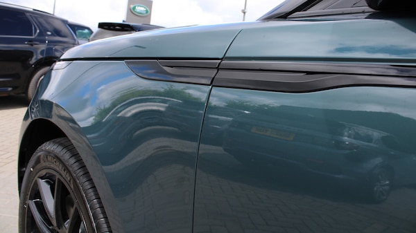 Used Land Rover Range Rover Velar 2025 for sale - 74823705: Photo 26