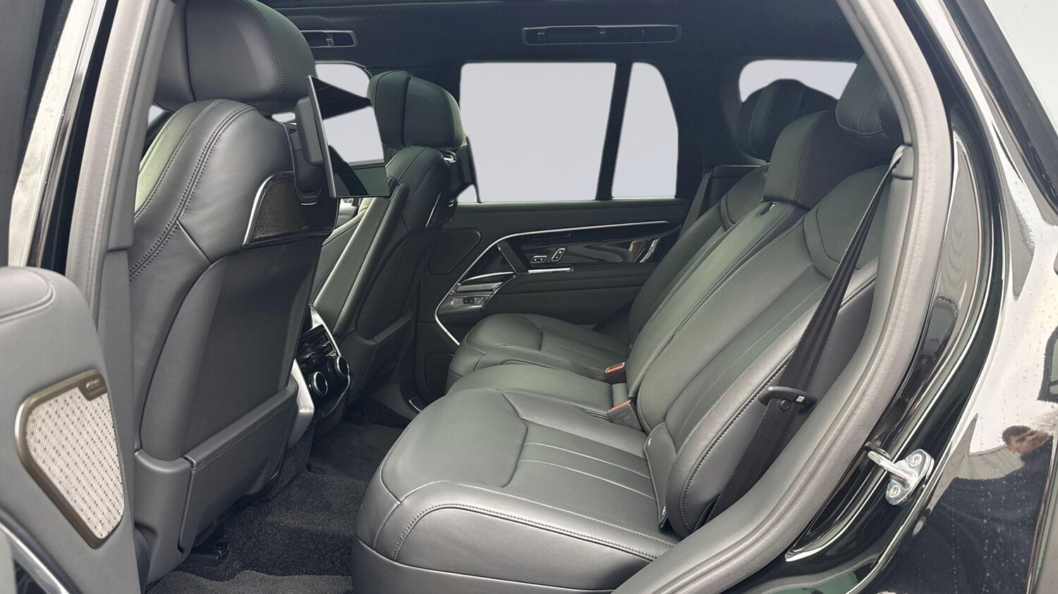 Used Land Rover Range Rover 2025 for sale - 76837651: Photo 4