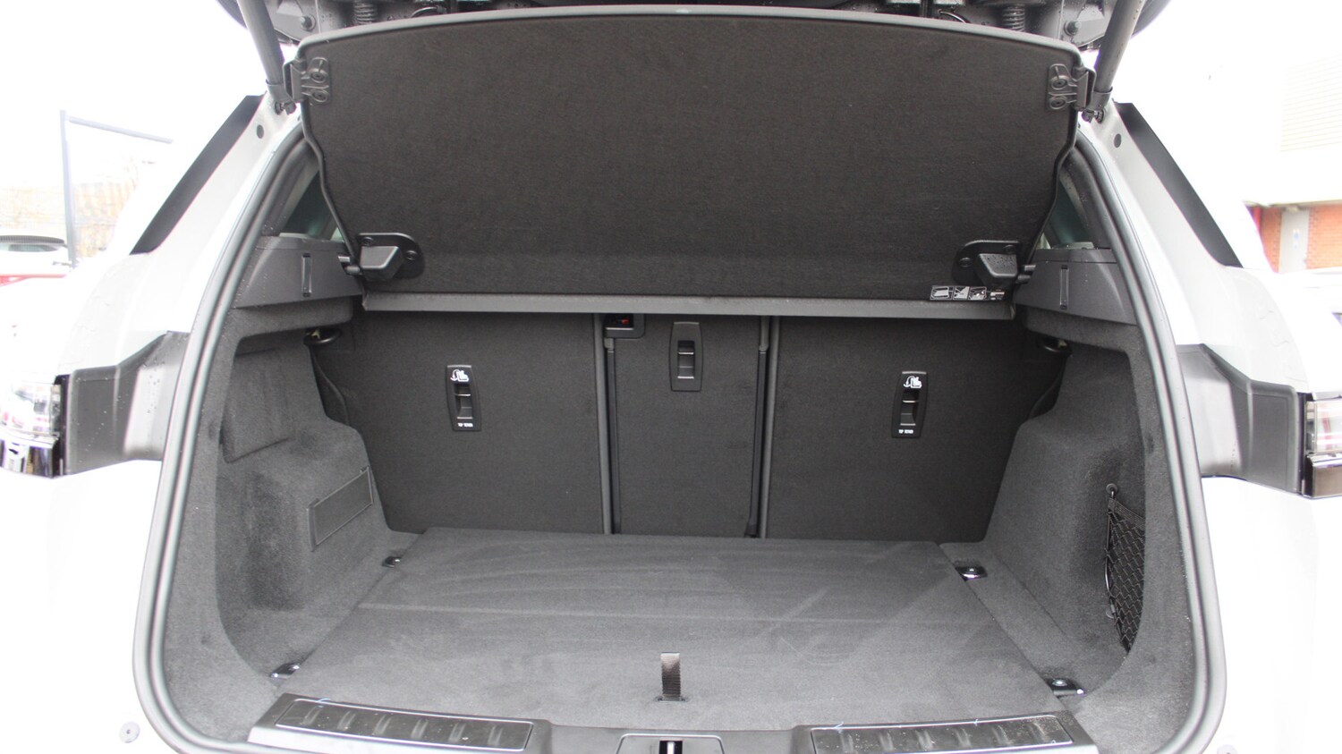 Used Land Rover Range Rover Evoque 2025 for sale - 76563208: Photo 10