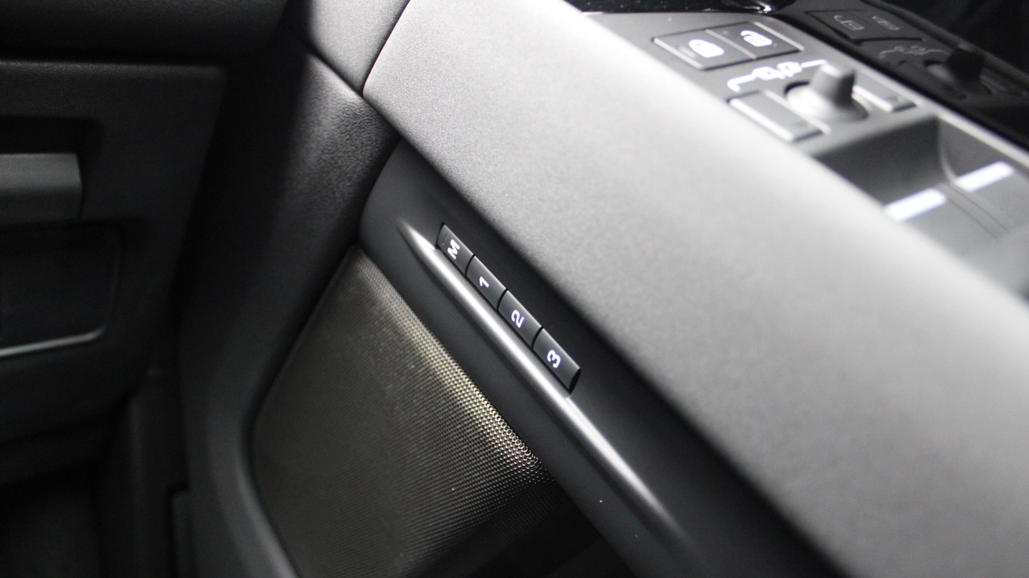 Used Land Rover Range Rover Evoque 2025 for sale - 76563208: Photo 25