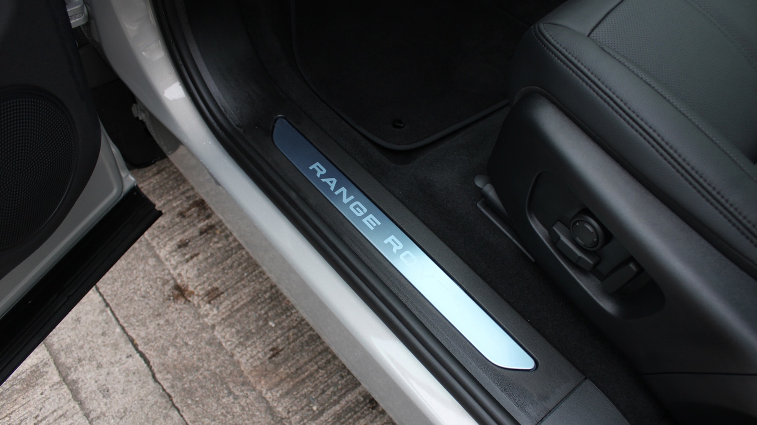 Used Land Rover Range Rover Evoque 2025 for sale - 76563208: Photo 28