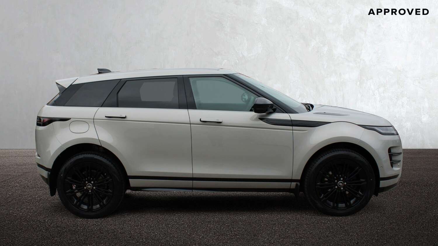 Used Land Rover Range Rover Evoque 2025 for sale - 76563208: Photo 5
